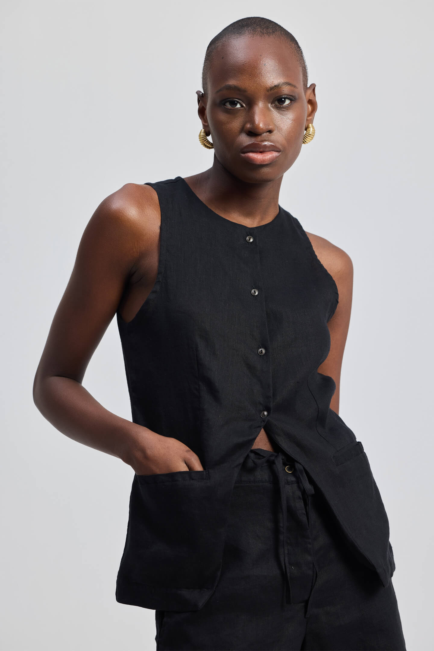 Hemp Vest Jacket in Black-4